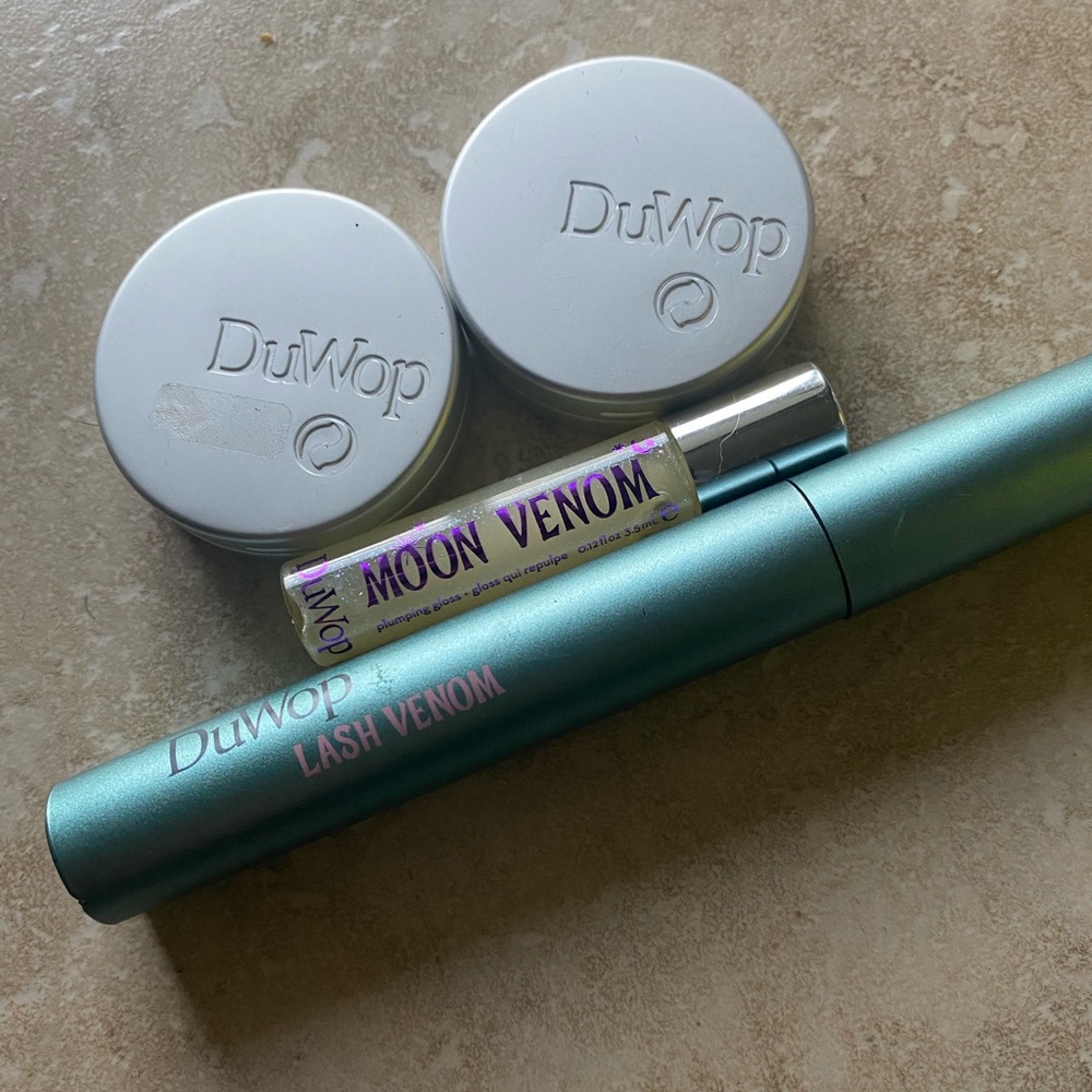 4 piece duwop makeup set